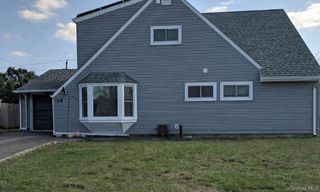 14 Thimble Lane, Hicksville, NY 11801