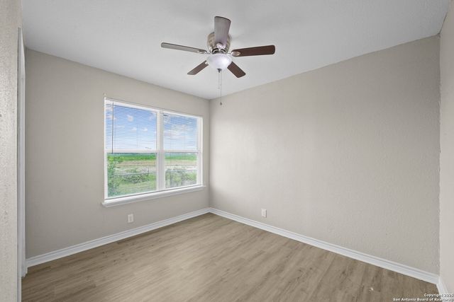 8831 Hunters Creek, San Antonio, TX 78211