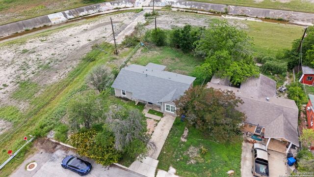 8831 Hunters Creek, San Antonio, TX 78211