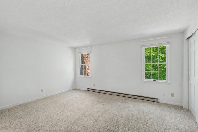69 Joy Dr Apt C5, South Burlington, VT 05403