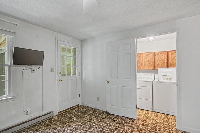 69 Joy Dr Apt C5, South Burlington, VT 05403