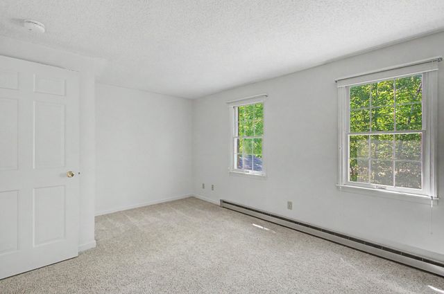 69 Joy Dr Apt C5, South Burlington, VT 05403