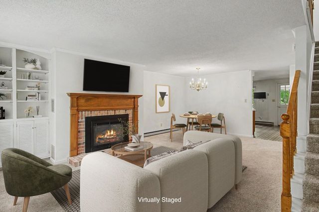 69 Joy Dr Apt C5, South Burlington, VT 05403