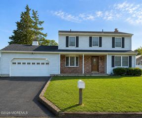 7 Mayflower Drive, Little Egg Harbor, NJ 08087
