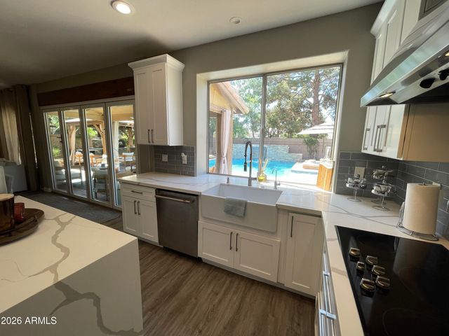 1721 W GARY Drive, Chandler, AZ 85224