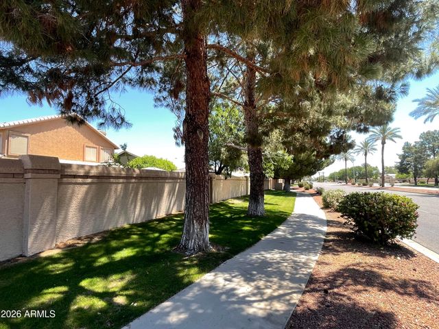 1721 W GARY Drive, Chandler, AZ 85224