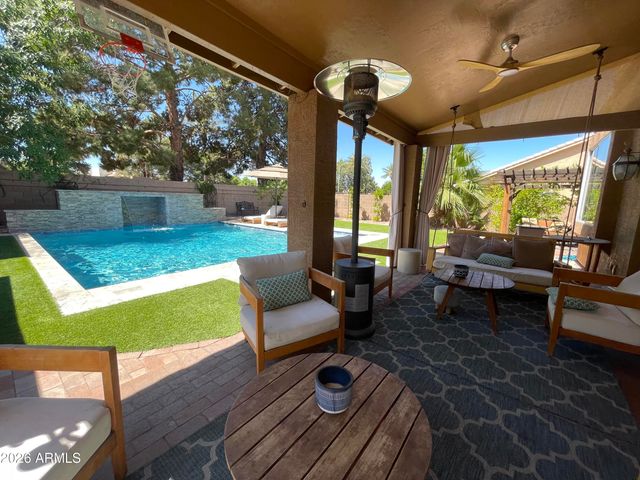 1721 W GARY Drive, Chandler, AZ 85224