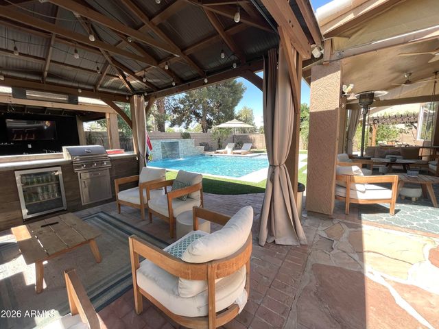 1721 W GARY Drive, Chandler, AZ 85224