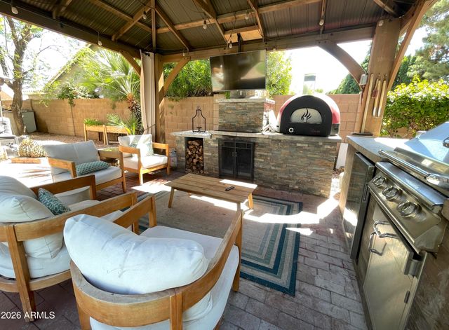 1721 W GARY Drive, Chandler, AZ 85224