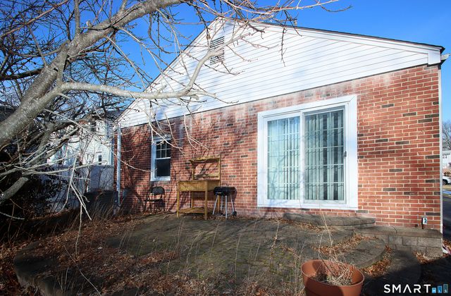 79 Piper Brook Avenue, Newington, CT 06111