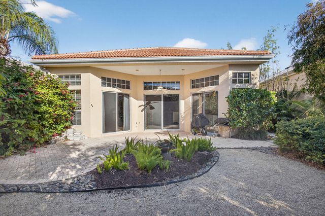 203 Coral Cay Terrace, Palm Beach Gardens, FL 33418