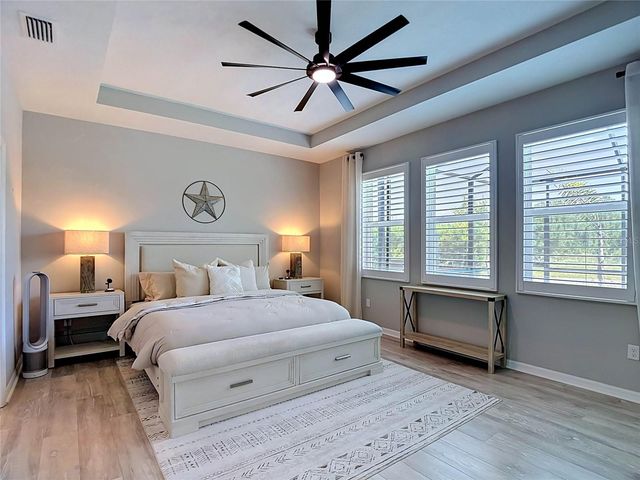 7677 BROAD RIVER AVENUE, Land O Lakes, FL 34638