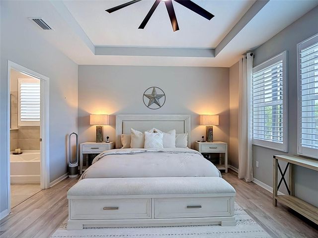 7677 BROAD RIVER AVENUE, Land O Lakes, FL 34638