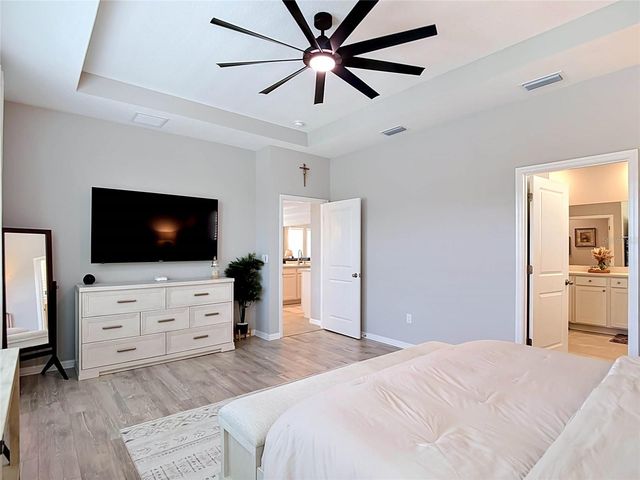 7677 BROAD RIVER AVENUE, Land O Lakes, FL 34638