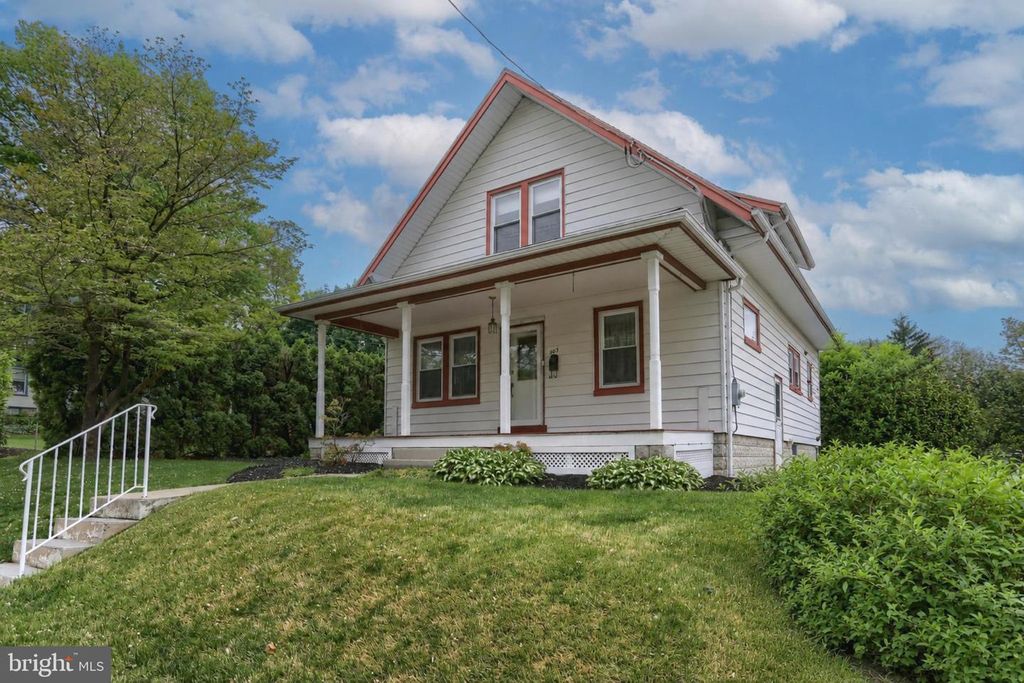 303 S 12TH ST, Lebanon, PA 17042