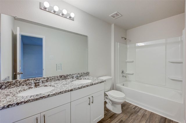 10042 Cerritos Drive, Conroe, TX 77306