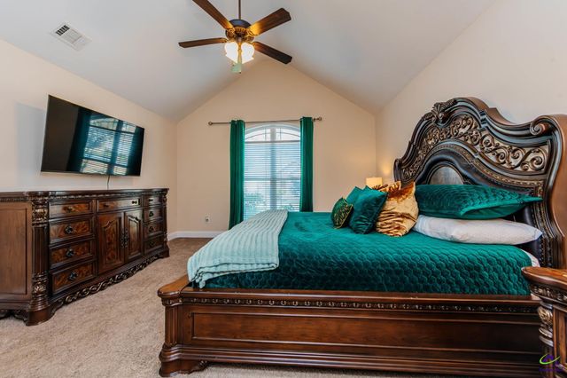 124 Hawks Ridge Trace, Byron, GA 31008