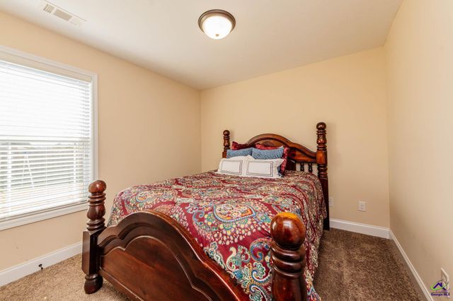 124 Hawks Ridge Trace, Byron, GA 31008