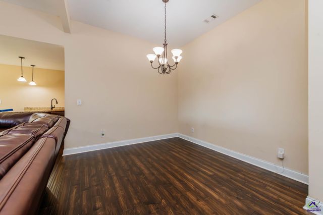 124 Hawks Ridge Trace, Byron, GA 31008