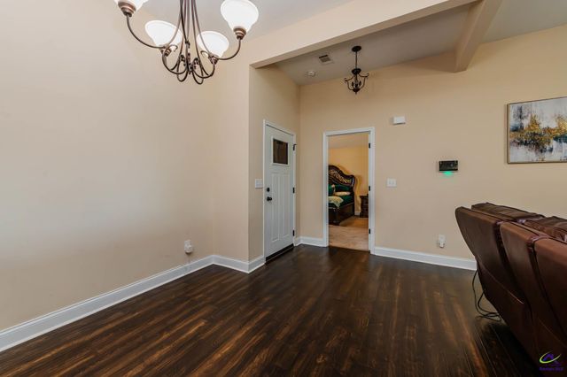 124 Hawks Ridge Trace, Byron, GA 31008