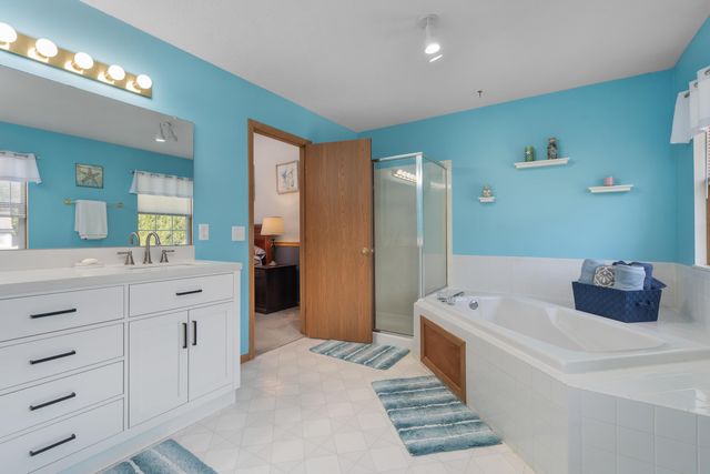 153 Drakewood Road, Westerville, OH 43081