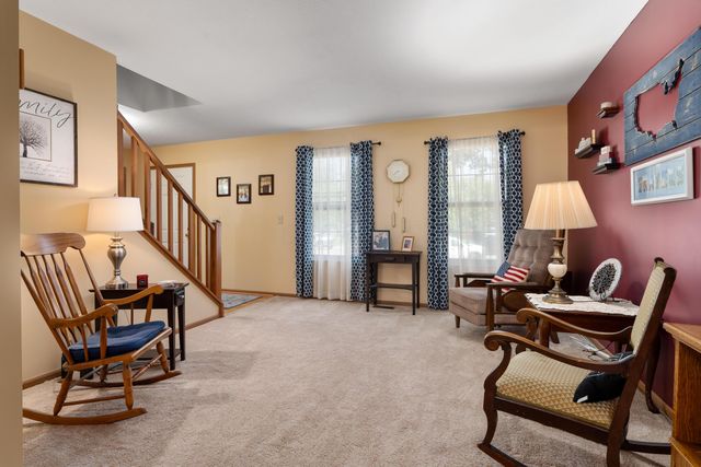 153 Drakewood Road, Westerville, OH 43081