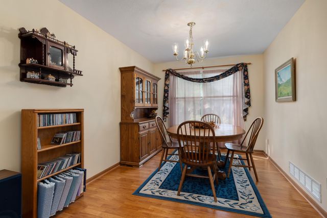 153 Drakewood Road, Westerville, OH 43081