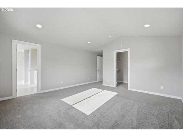 15562 BROKEN TOP Ave, Sandy, OR 97055