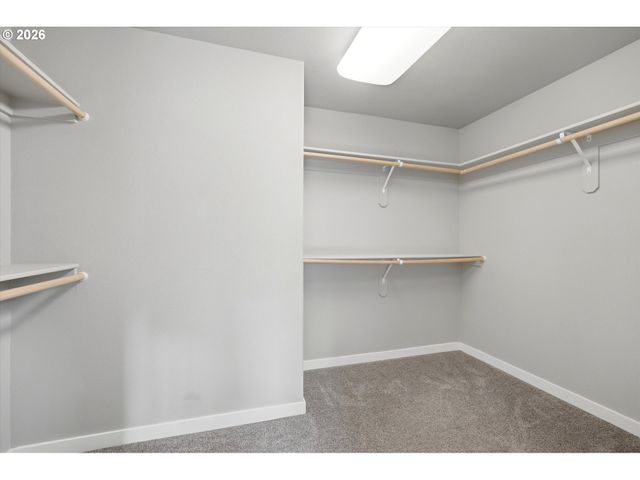 15562 BROKEN TOP Ave, Sandy, OR 97055