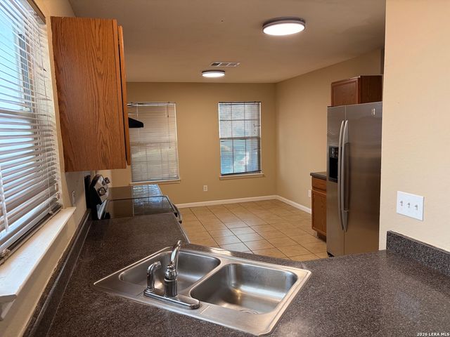 9430 Hacienda Acres, San Antonio, TX 78245