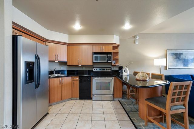 211 East Flamingo Road 1018, Las Vegas, NV 89169