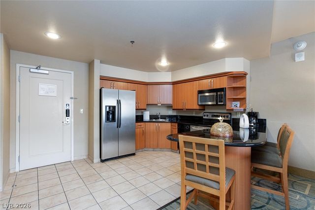 211 East Flamingo Road 1018, Las Vegas, NV 89169