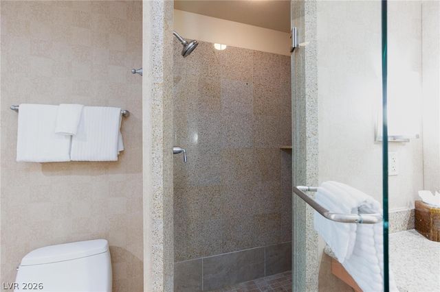 211 East Flamingo Road 1018, Las Vegas, NV 89169