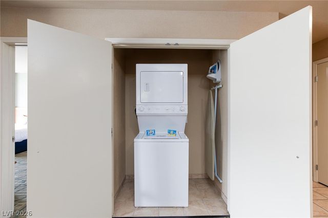 211 East Flamingo Road 1018, Las Vegas, NV 89169