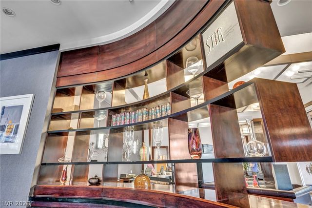 211 East Flamingo Road 1018, Las Vegas, NV 89169