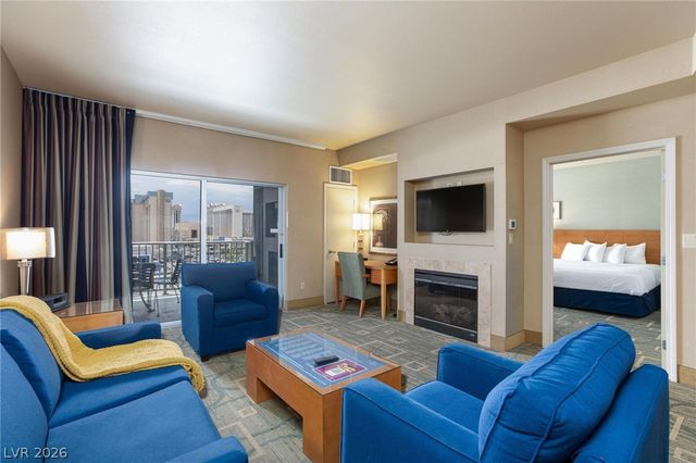 211 East Flamingo Road 1018, Las Vegas, NV 89169