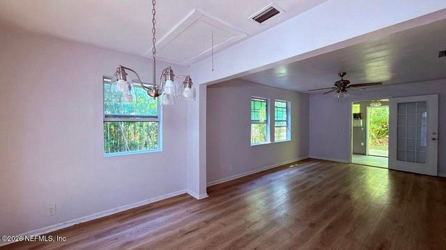 2737 LAKE SHORE Boulevard, Jacksonville, FL 32210