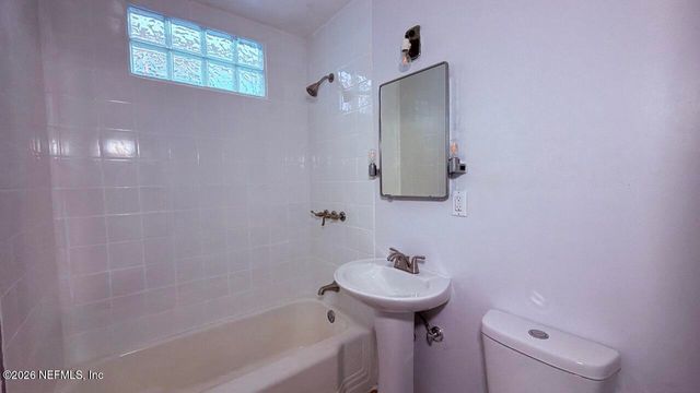 2737 LAKE SHORE Boulevard, Jacksonville, FL 32210