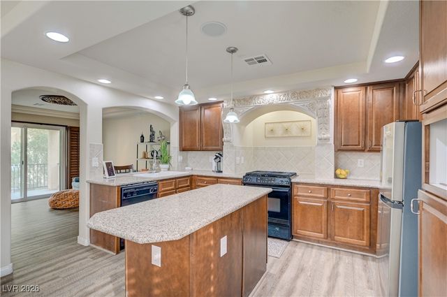 6764 Bravura Court, Las Vegas, NV 89139