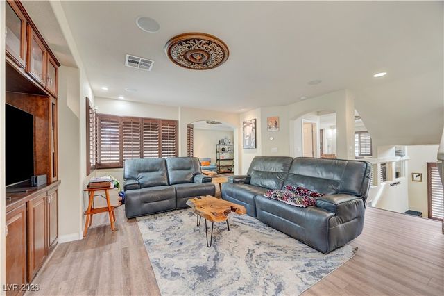 6764 Bravura Court, Las Vegas, NV 89139