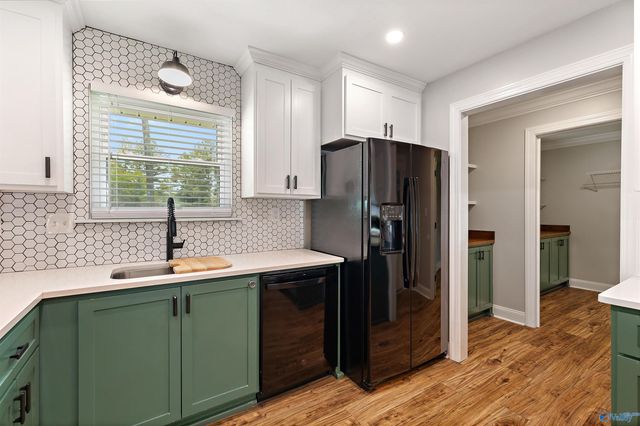 2211 Cecille Drive, Huntsville, AL 35803