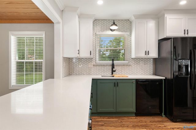 2211 Cecille Drive, Huntsville, AL 35803