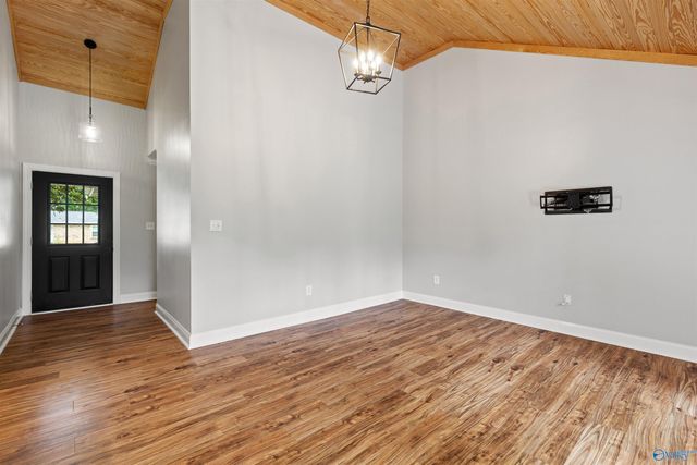 2211 Cecille Drive, Huntsville, AL 35803