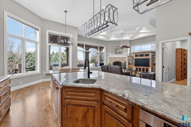 3001 S St Francis Ln Lane, Sioux Falls, SD 57103