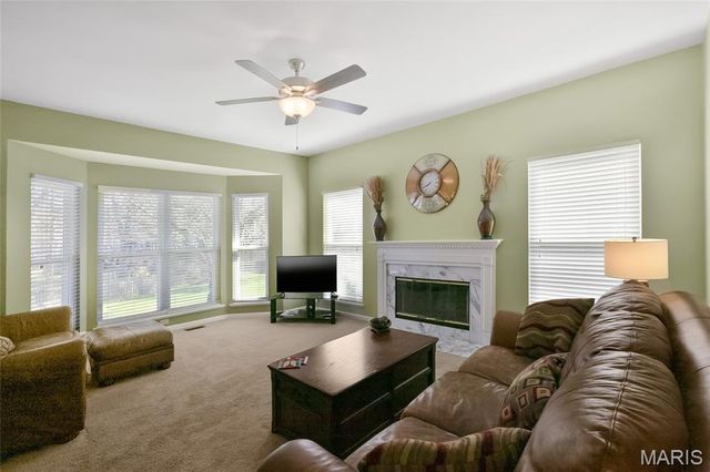 700 Juniper Glen Court, Ballwin, MO 63021