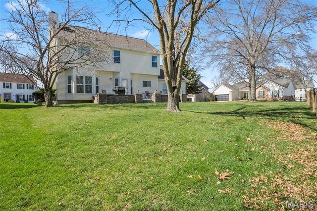 700 Juniper Glen Court, Ballwin, MO 63021