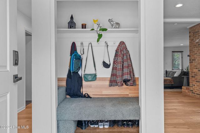 85 Pine Lake Drive, Whispering Pines, NC 28327