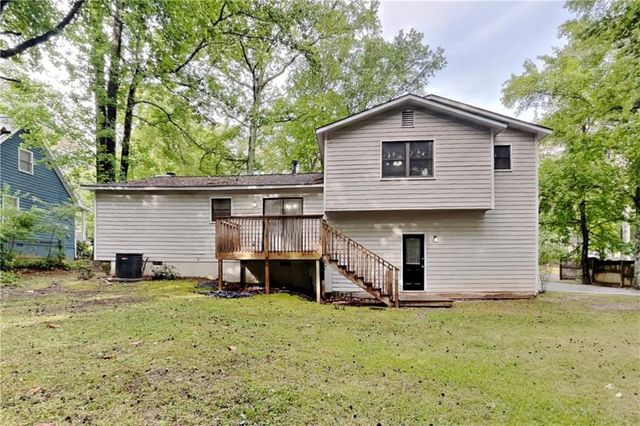 464 Ridgemont Drive, Lawrenceville, GA 30046