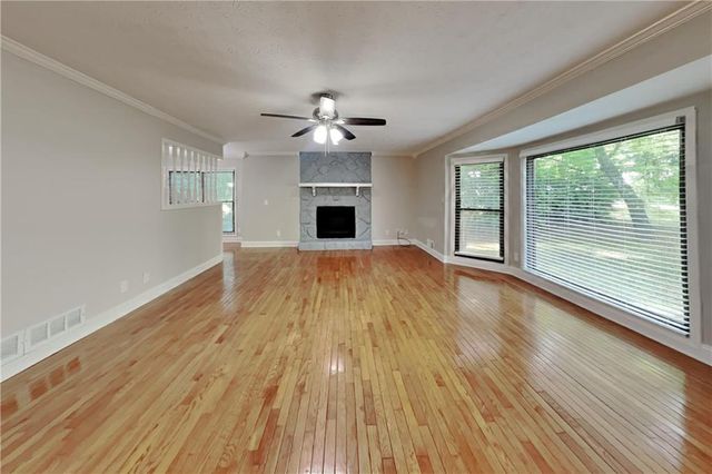 464 Ridgemont Drive, Lawrenceville, GA 30046