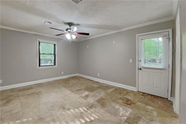 464 Ridgemont Drive, Lawrenceville, GA 30046